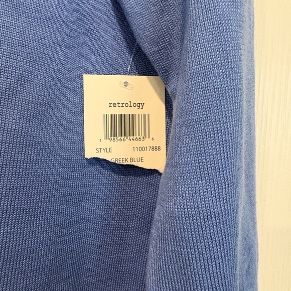 Womens Retrology Long Button Sleeve Turtleneck Sweater, size medium - Picture 2 of 2